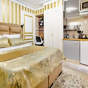 Apartamento Premium Studio 2 Minutes Walk From Champs-elysees, París